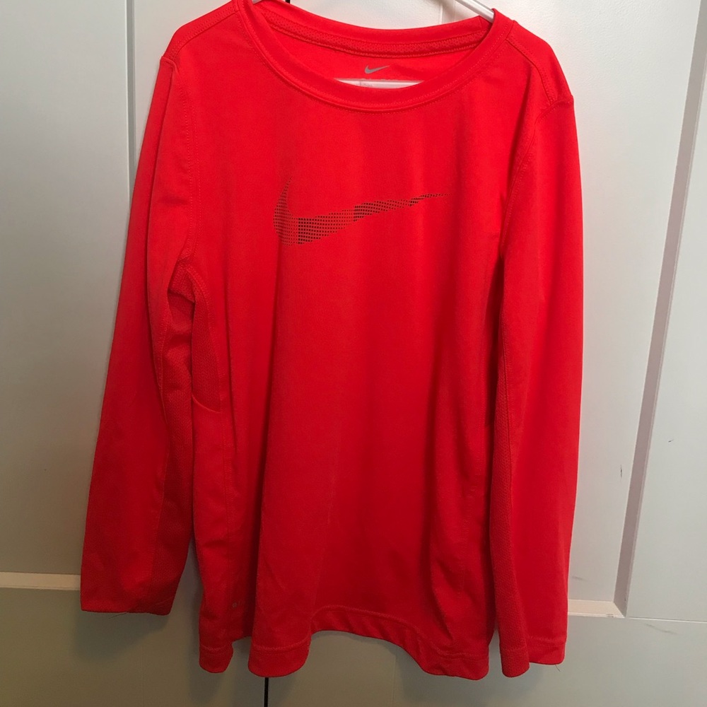 Nike dri-fit longsleeve